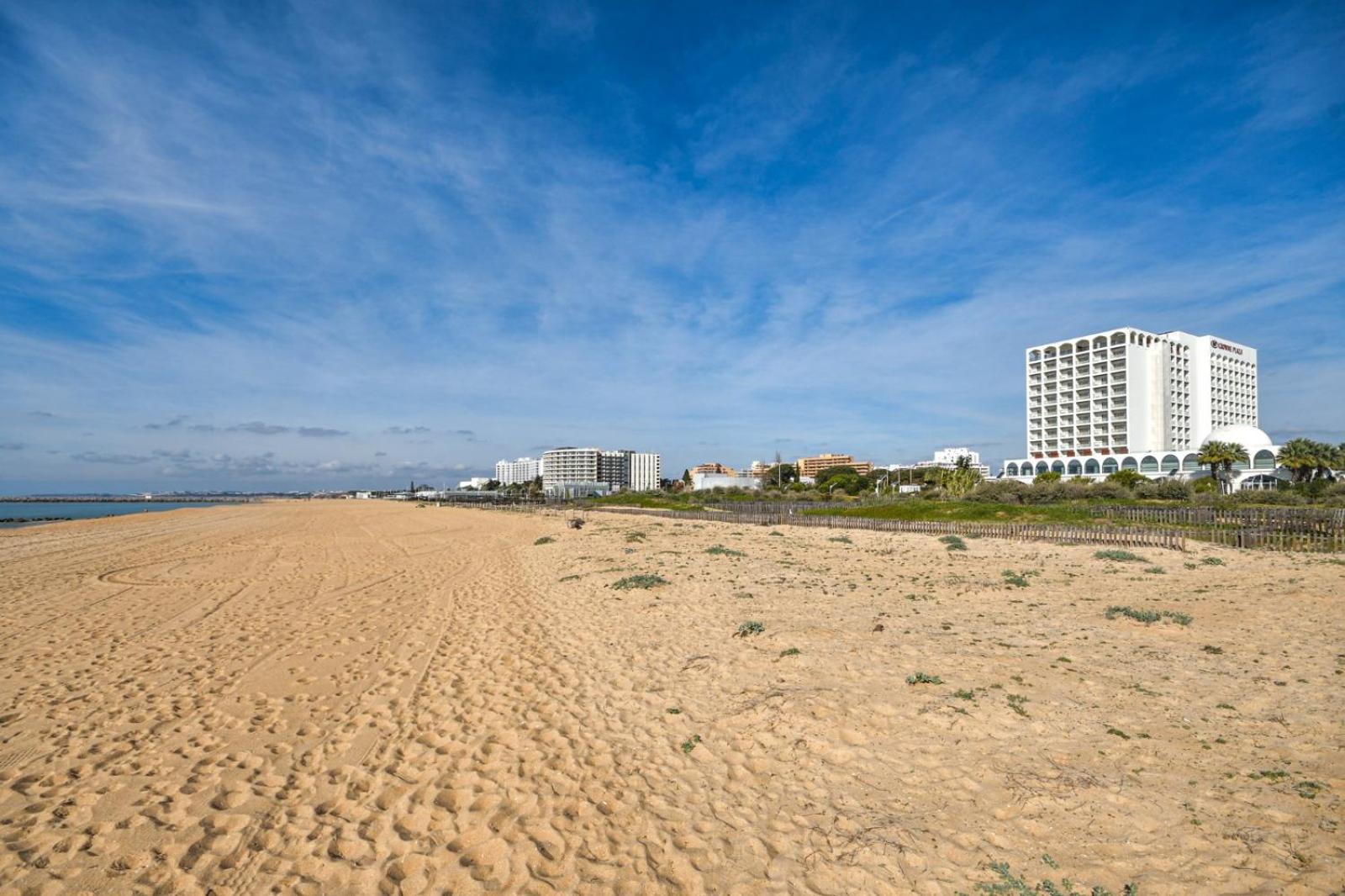 Vila Atlantida - Vilamoura-Quarteira Holiday Home - Beach At 250 Mts Exteriör bild